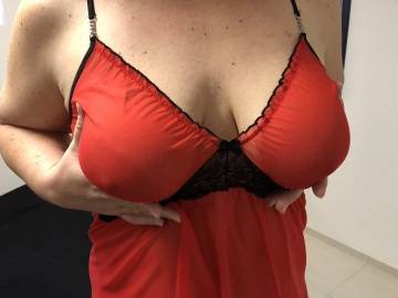 CH in Baden bietet 90 Min. rotes Tantra Fr. 300.- | SexABC.ch