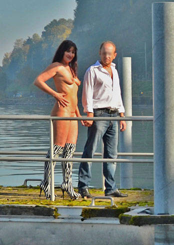 Schweizer Fickschlampe mit Nutten-BODY | SexABC.ch