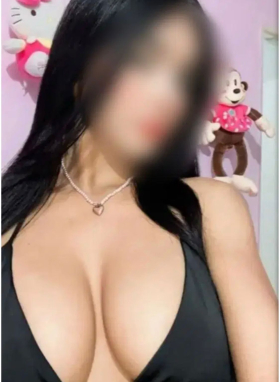 Neu in Wattwil - SG, Charmante Masseurin mit XXL Natur Busen ! Privat alleine | SexABC.ch