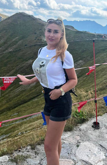Kim - Neu in BERN! Lustvolles Sexy-Girl! Für echte Geniesser! Diskret in BERN | SexABC.ch