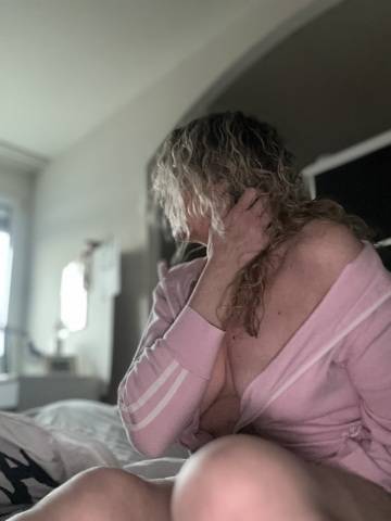  Frühstück mit – Diskret & Privat Nähe Liestal (BL)  | SexABC.ch