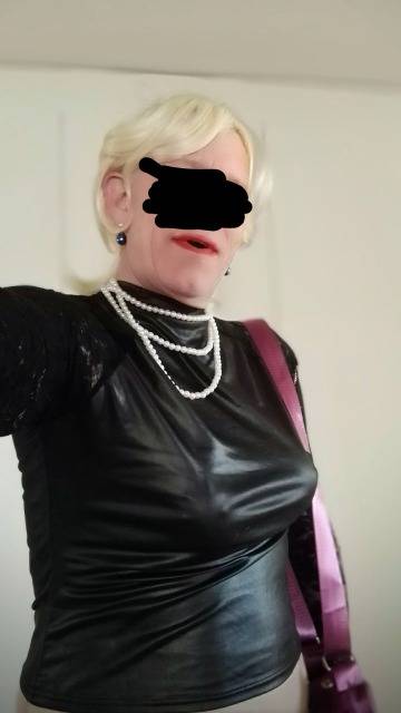 Gay Sissy zum benutzen  | SexABC.ch
