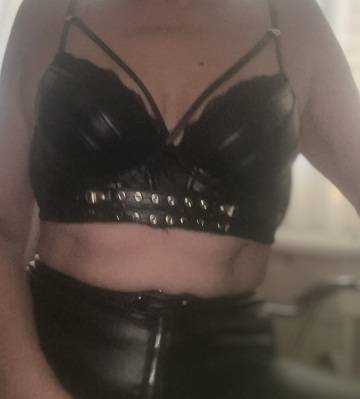 Coni – echt, charmant und ganz privat | SexABC.ch