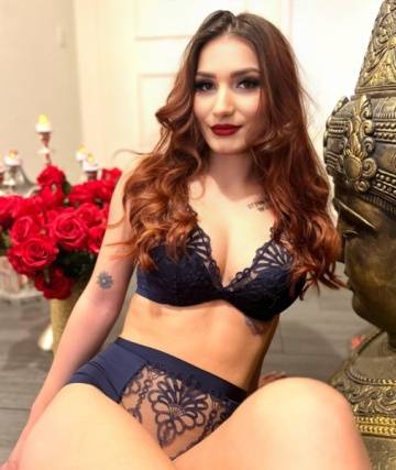Sexy Junge Masseurin | SexABC.ch
