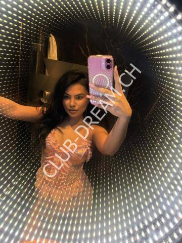 ich bin Ema – 172 cm pure Verführung | SexABC.ch