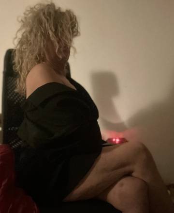 Verhüllt. Echt. CONI – diskret & privat in Liestal | SexABC.ch