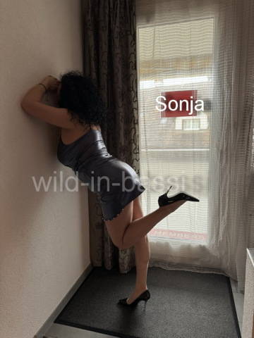 Schmusig-versaute Italienerin! | SexABC.ch