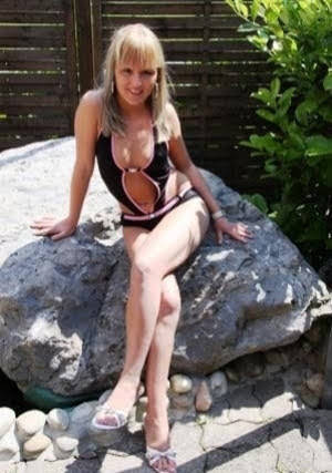 Dauernass mit XXL Schamlippen in Züri | SexABC.ch