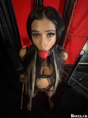 Stella strenge Sklavin teeny | SexABC.ch