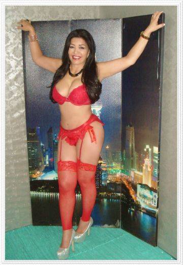 SEXY HAUSFRAU mit ERFAHRUNG und STIL | SexABC.ch