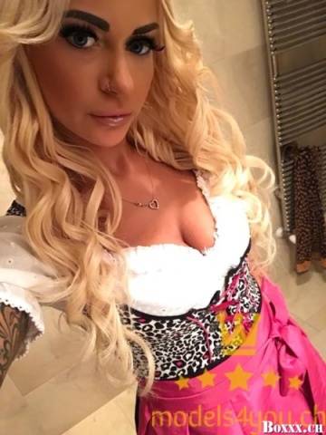 HOT Julie | SexABC.ch