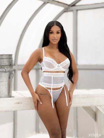 TRAUMBUSEN  prachtvoll, weich und griffig | SexABC.ch