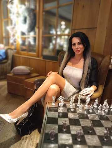 Heissi Milf für diskreti Lustmomänt – nur 3 Min vo St. Galle HB | SexABC.ch