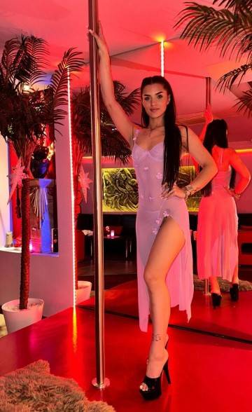 Russische schönheit-19 Jahre jung und versaut | SexABC.ch