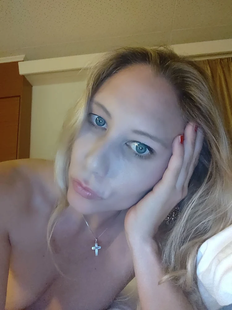 Attraktive Schweizerin ganz Privat | SexABC.ch