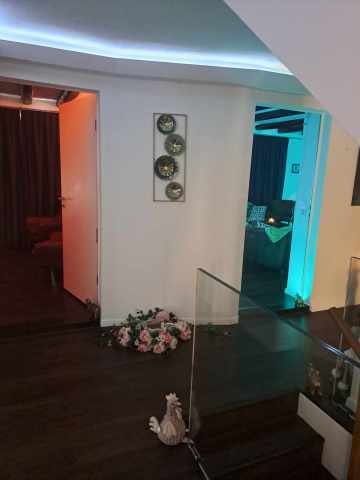 job  in eine private luxus-Wohnung erreichbar nur wia Whatsapp anruf  Damen gesu | SexABC.ch