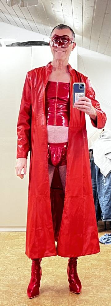 Begleiterin an Kinky Event gesucht | SexABC.ch