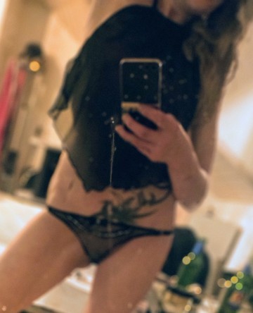 Reife sexi 42 , geil und besten Blowjob | SexABC.ch