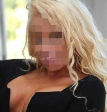TESSINERIN MIT NIVEAU und SCHÖN BEHAARTER MUSCHI | SexABC.ch