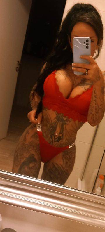 GARANTIERT KEIN FAKE! Tattoos, sportlich, brutal geil: Anni in Mels | SexABC.ch