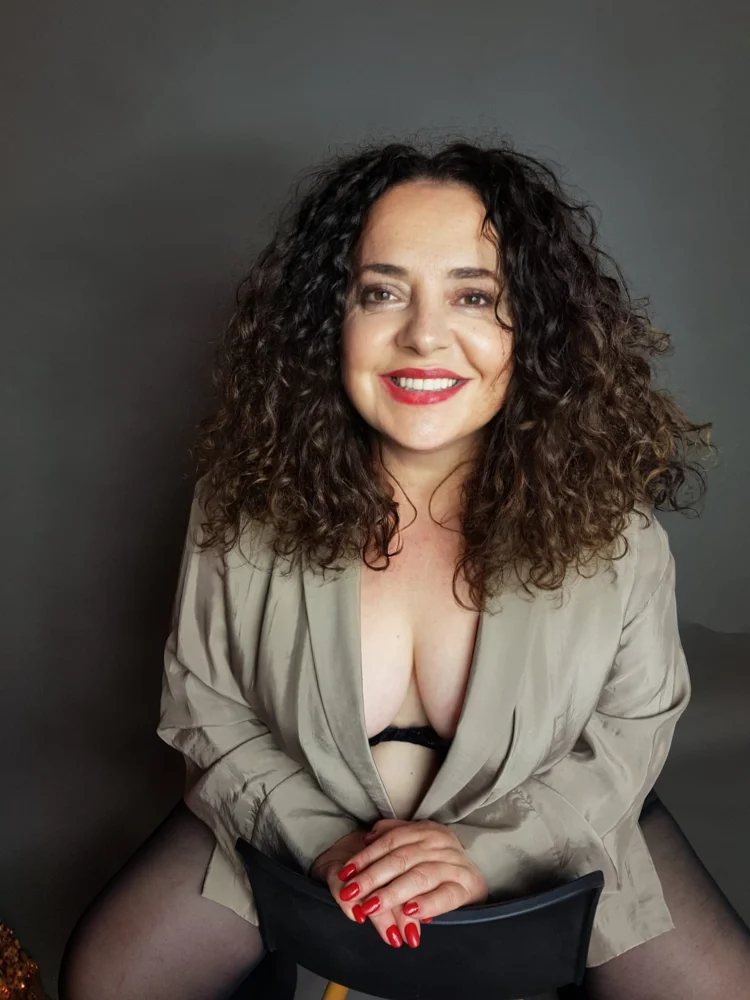 Nass und bereit! Sensuell Frau aus Poland | SexABC.ch