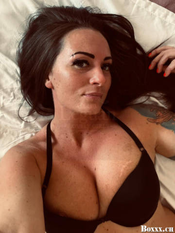 Scharfe MILF ist dauergeil.. | SexABC.ch