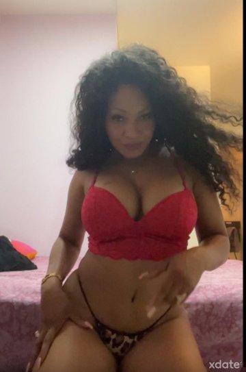 SEXHUNGRIGE KARIBIKPERLE | SexABC.ch