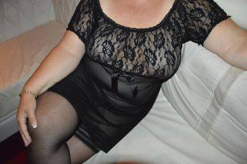 CH in Baden bietet 90 Min. rotes Tantra Fr. 300.- | SexABC.ch