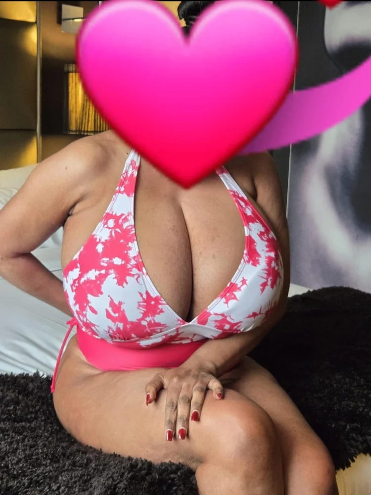 Hallo Wil: Traum Grosse Titten und Super Service ! | SexABC.ch